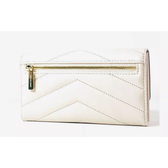 Michael Kors Jet Set Travel Large Trifold Wallet Quilted Stripe Light Cream/Gold - Picture 4 of 9